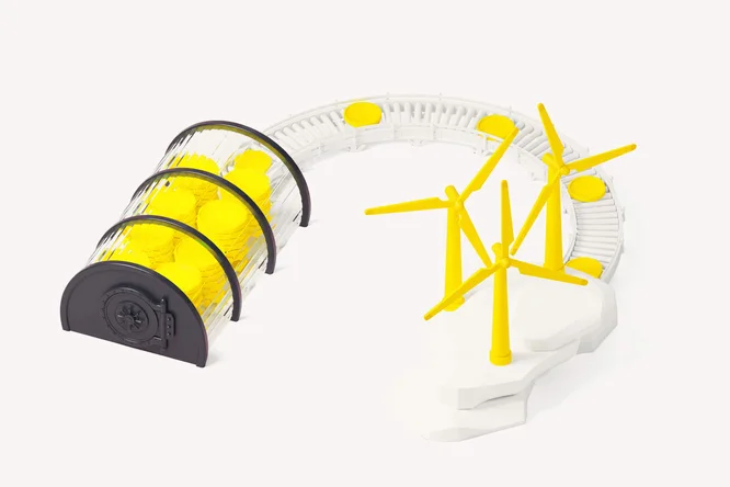 Dieses Spielzeugset aus Kunststoff besteht aus leuchtend gelben Windturbinen, die an einer geschwungenen, weißen Bahn befestigt sind. An einem Ende befindet sich ein transparenter Zylinder mit mehreren gelben Kapseln oder Figuren. Die Szene wurde vor einem reinweißen Hintergrund fotografiert, was das minimalistische, moderne Design unterstreicht. Die kontrastreiche Farbpalette aus Gelb und Weiß verleiht dem Spielzeug eine dynamische und verspielte Optik.