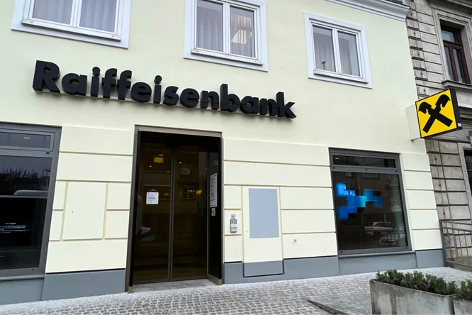 Bankfiliale Siegesplatz der Raiffeisen Wien Stadtbank